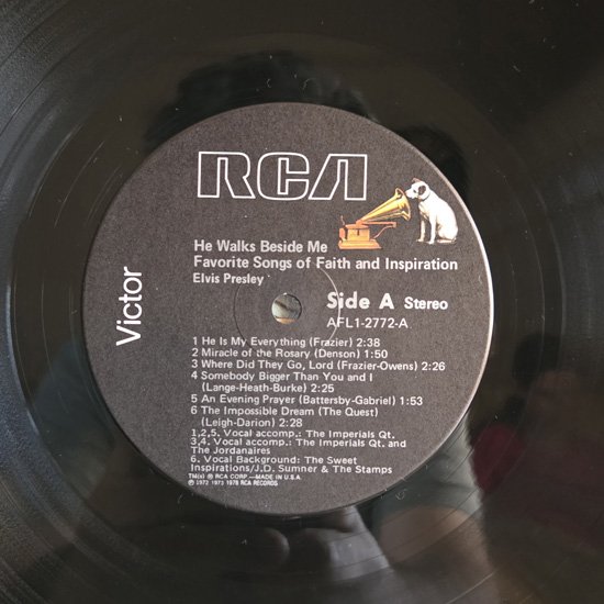 Lado A - He Walks Beside Me