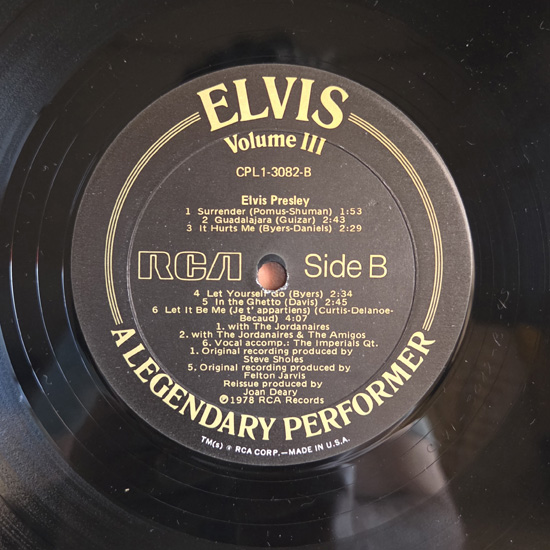 Lado B - A Legendary Performer Vol 3