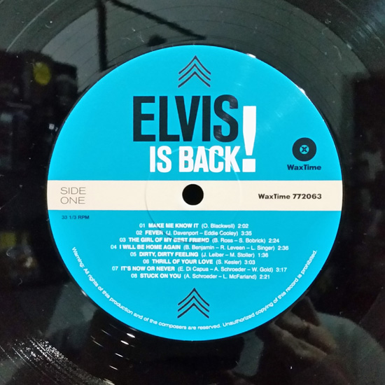 Lado A - Elvis is Back