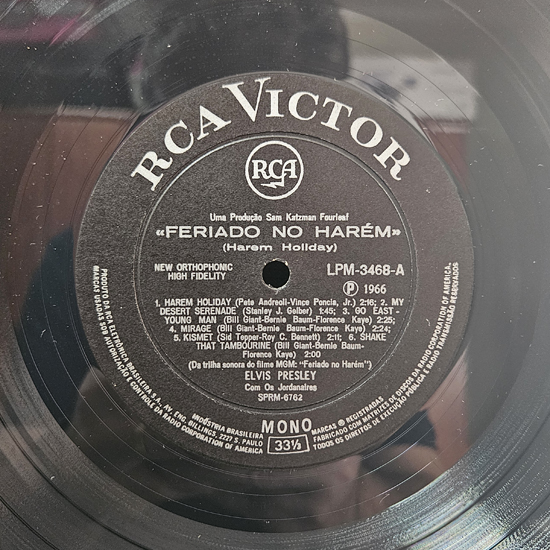 Lado A - Feriado no Harem