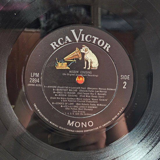 Lado B - Kissin' Cousins