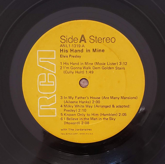 Lado A - His Hand In Mine