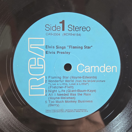 Lado A - Elvis Sings Flaming Star