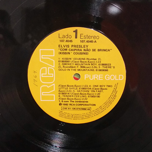 Lado A - Com Caipira Não se Brinca