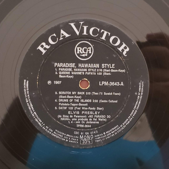 Lado A - No Paraíso Do Havaí