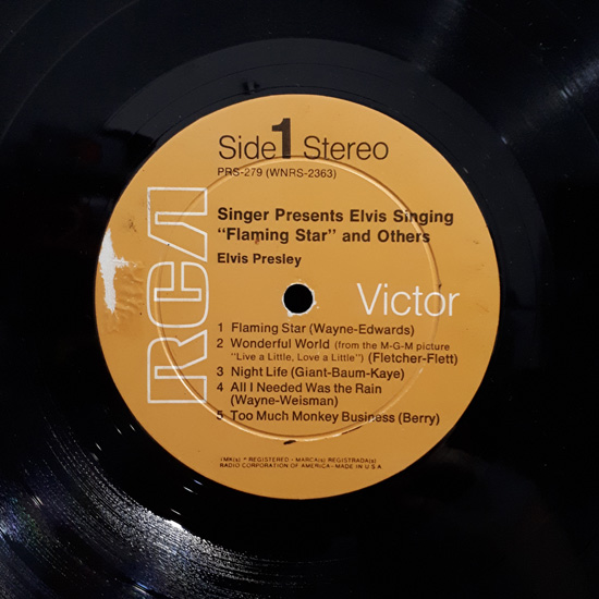 Lado A - Singer Presents Flaming Star