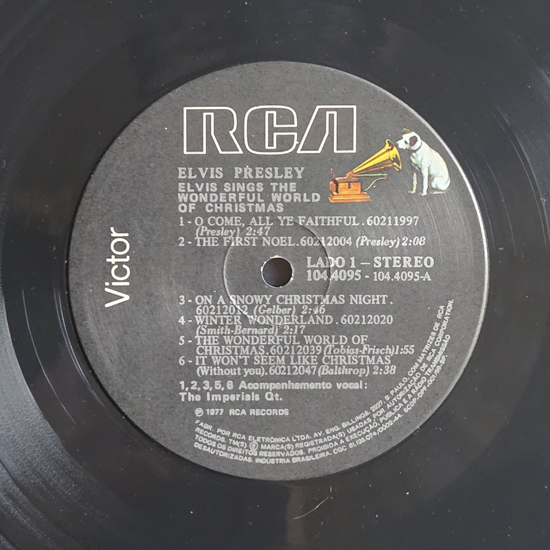 Lado A - Elvis Sings The Wonderful World of Christmas