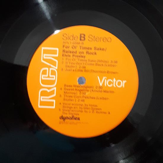 Lado B - Raised On Rock